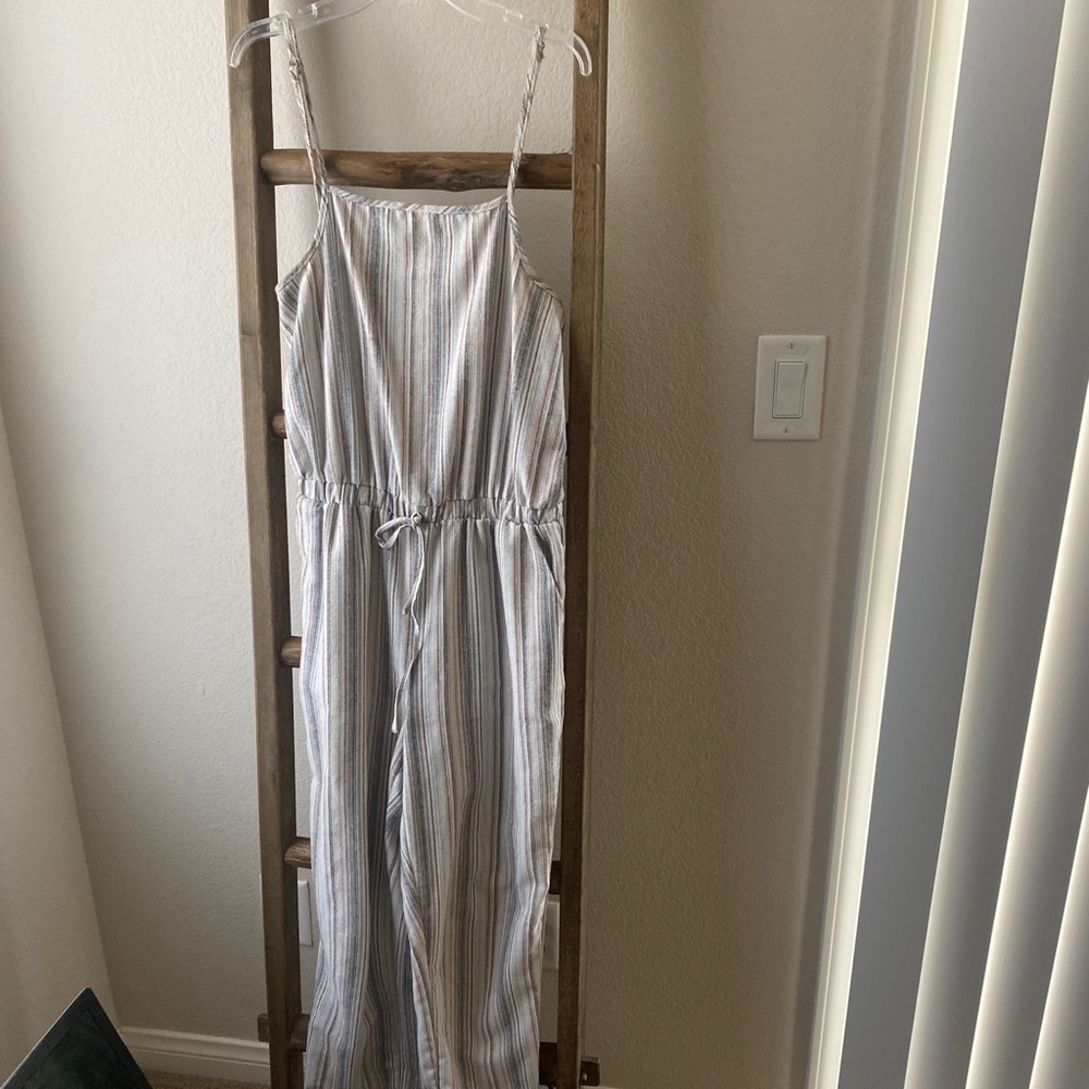 Cisono - size small light colored jumper
